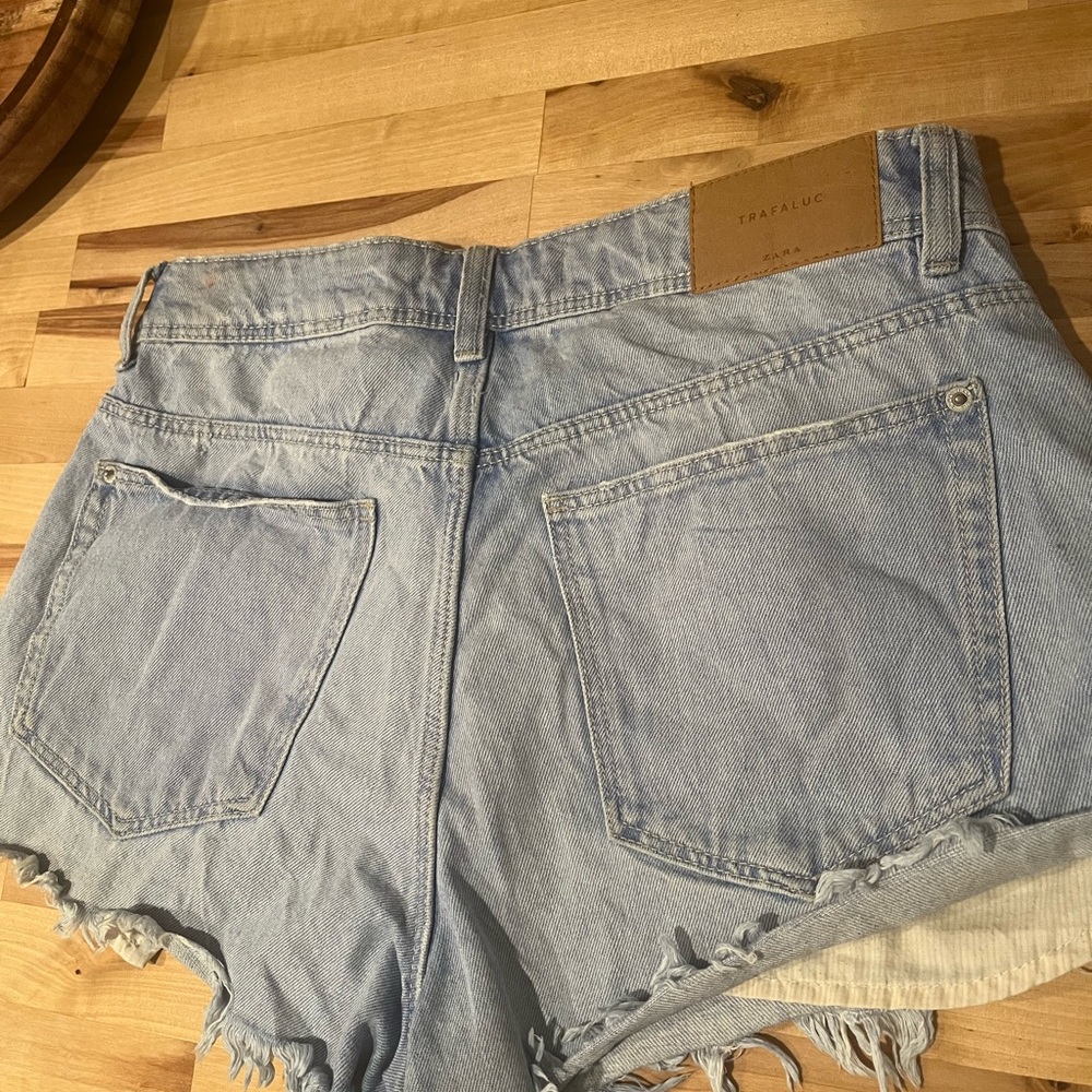 Zara Light Blue Denim Women's Jean Shorts
